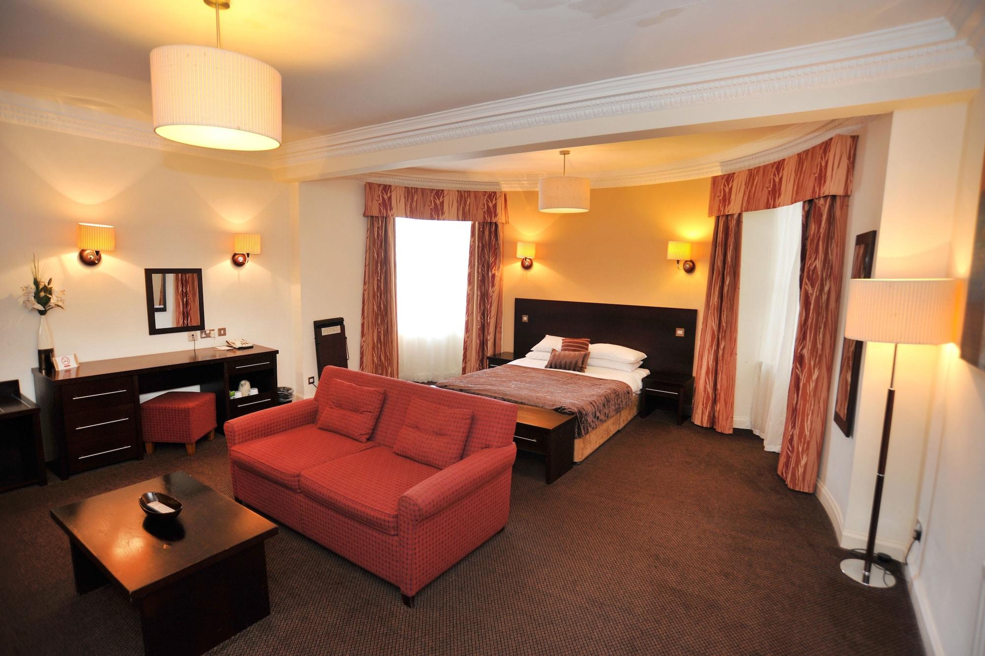 Golden Lion Hotel Stirling Ngoại thất bức ảnh