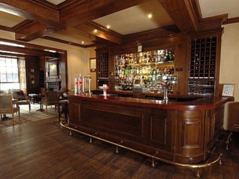 Golden Lion Hotel Stirling Ngoại thất bức ảnh