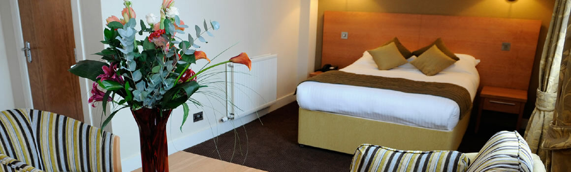 Golden Lion Hotel Stirling Ngoại thất bức ảnh